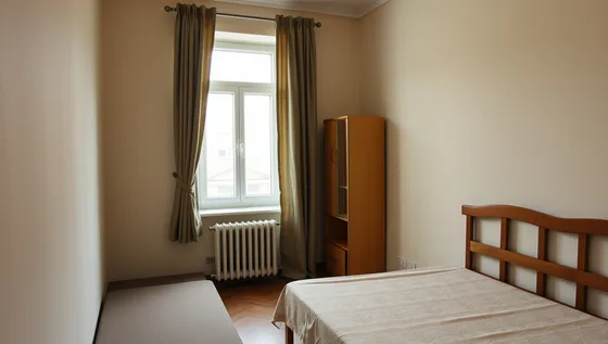 Eladó erkély nélküli lakás Baja belvárosában — Baja