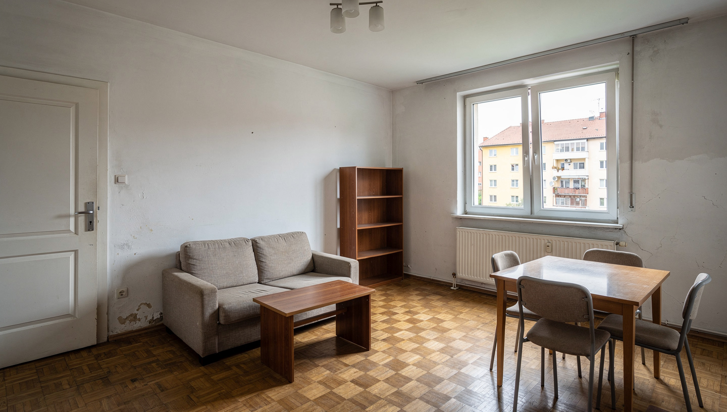 Felújított 1 + 1 félszobás lakás Pécs Zsolnay negyed részén — Pécs