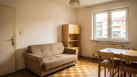 Téglaépítésű lakás alacsony közös költséggel, Székesfehérvár — Székesfehérvár