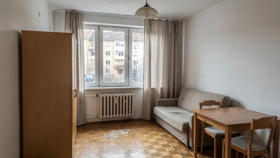 Kiadó 2 + 1 félszobás lakás Budapest csendes részén — Budapest