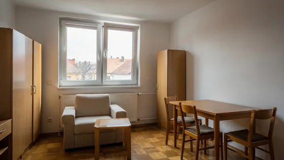 Azonnal költözhető kiadó lakás — Győr, Újbarokk lakópark — Győr