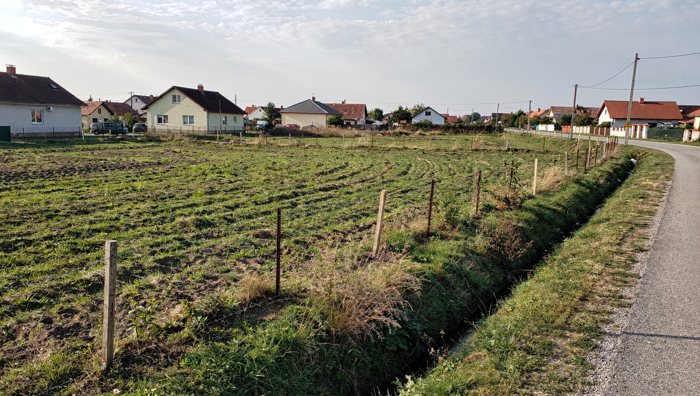 Mezőgazdasági területből lakóövezet — Székesfehérvár — Székesfehérvár