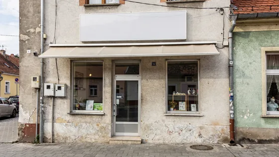 Kiadó iroda / üzlet — Veszprém, Kádárta — Veszprém